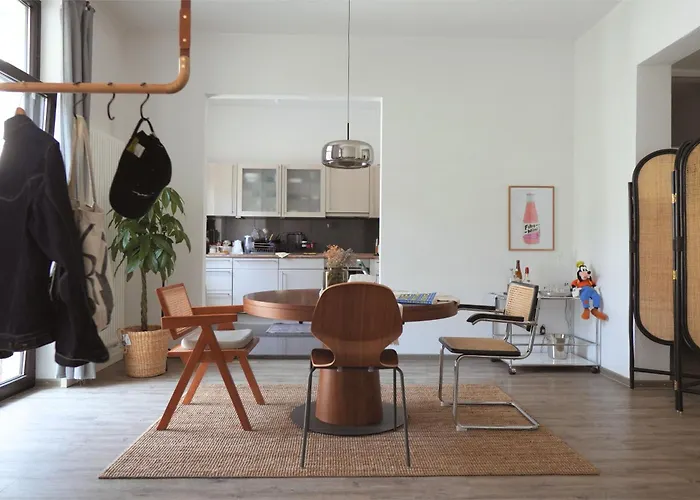 Spacious Stylish Scandi Apartment In Linden-Mitte