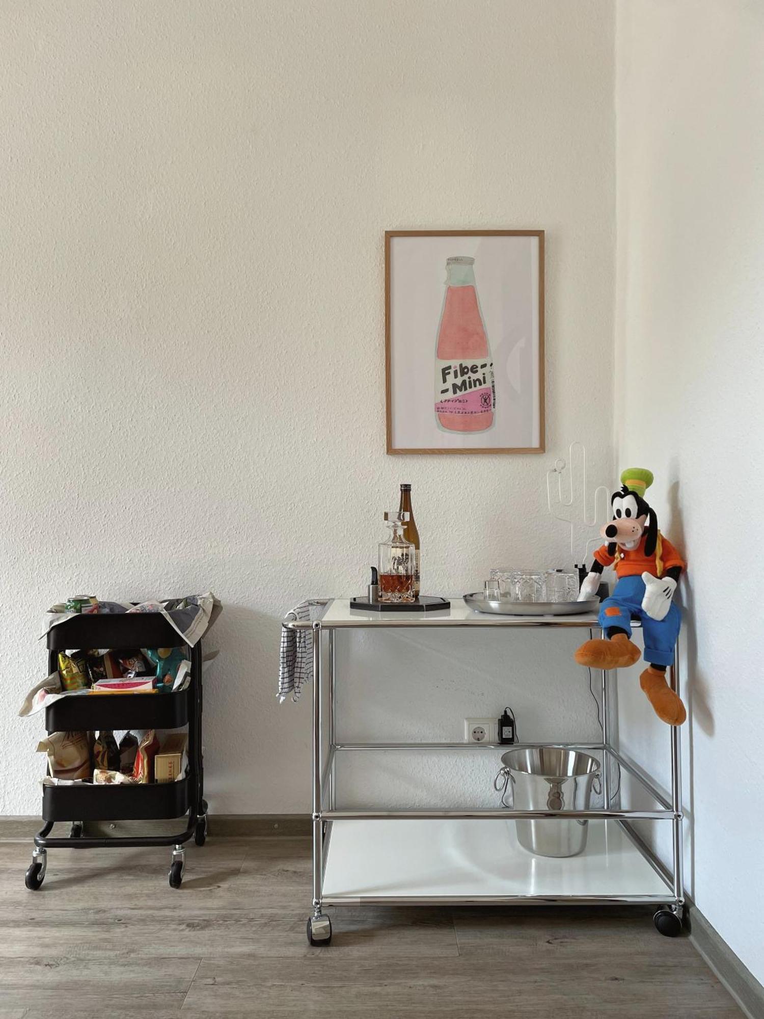 Spacious Stylish Scandi In Linden-mitte Apartment